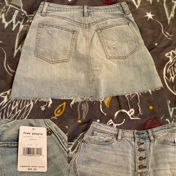 ✨⚜️HP✨⚜️ Free People Breezy Denim Mini Skirt NWT - Picture 2 of 6